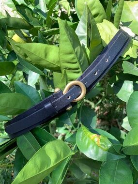 Banana Republic Black Leather Pin Buckle Belt